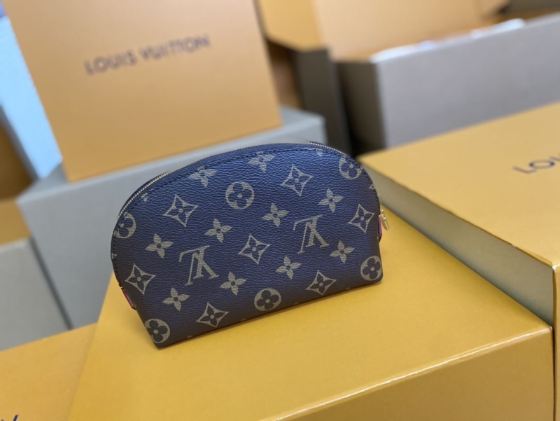 LV Clutch Bags